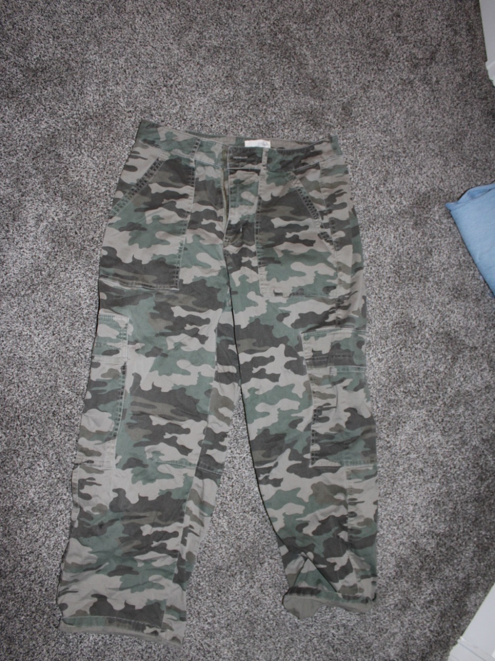 Abercrombie & Fitch Kids Camouflage Cargo Joggers - Green